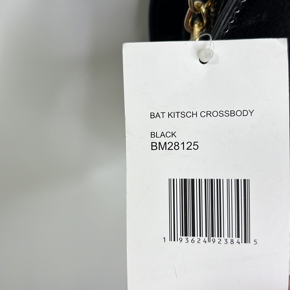 BETSEY JOHNSON HALLOWEEN “ BAT” BLACK PATENT LEATHER CROSSBODY BAG PURSE NWT - Picture 8 of 8